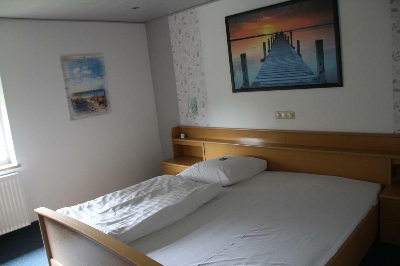 Pension Zum Waldblick Windbergen Exterior foto